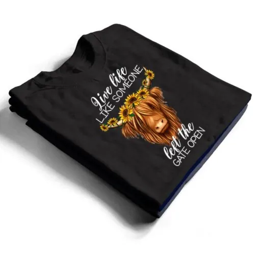 Country Heifer Highland Cow With Sunflowers Farm Farmer Girl T Shirt