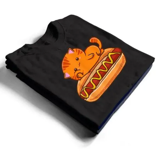 Cute Cat Chilling On Weiner Hot Dog Funny Hot Dog Lover T Shirt