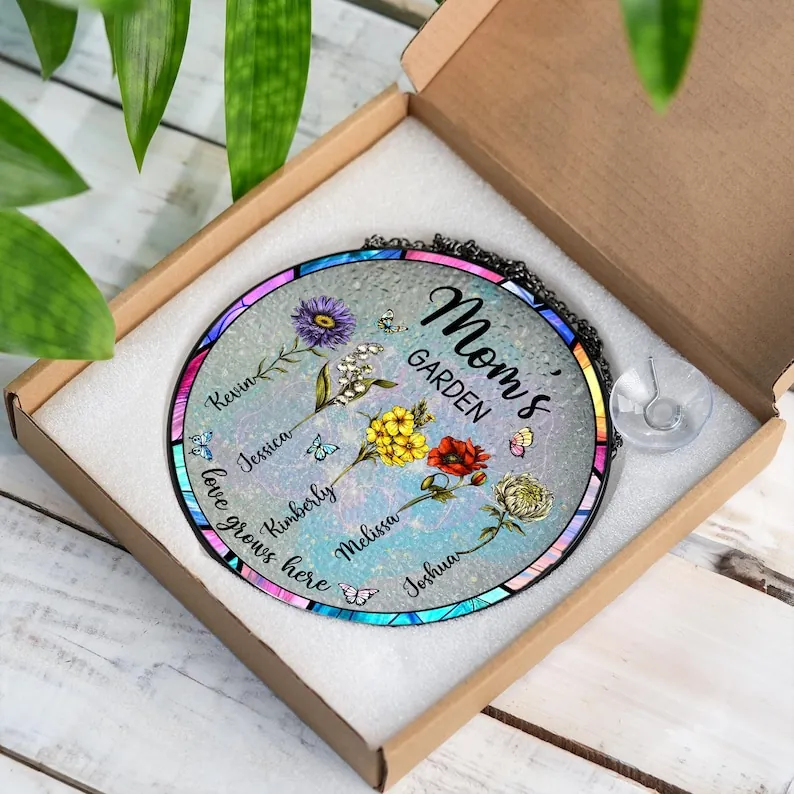 Personalized Grandma's Garden Gift For Grandma, Grandma Gift, Mother's Day Gift For Grandma, Nana Birth Month Flower Stain Glass Suncatcher